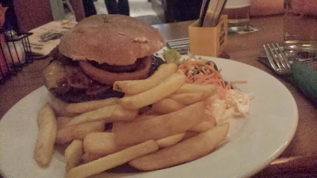 Burger bei Ned Kellys