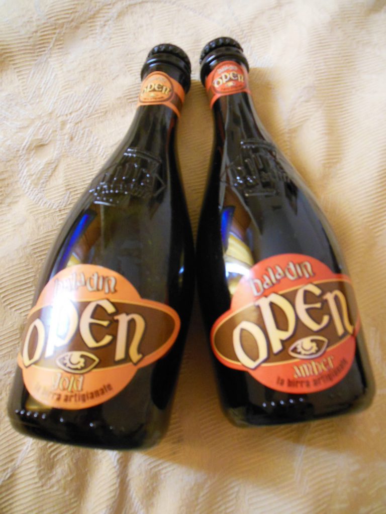 Craft Bier Baladin Open Gold und Baladin Open Amber aus Italien