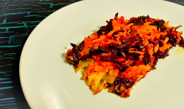 Geriebene Kartoffeln, Rote Beete und Möhren a la plancha