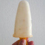 Bananen- und Kefir-Popsicles