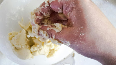 Herstellung von Mehlbutter