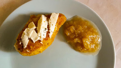 Leberkassemmel und mehr: würziges Hähnchen mit Apfelsauce