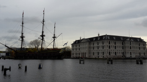 Leberkassemmel und mehr: Museumsschiff und Schifffahrtsmuseum in Amsterdam