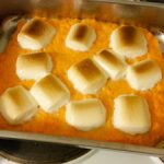 Süßkartoffel-Auflauf mit Marshmallows