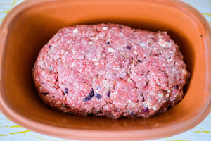 Leberkassemmel und mehr: Hackbraten im Römertopf