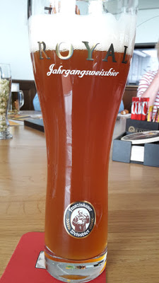 Leberkassemmel und mehr: Royal Jahrgangsweiße bei Spatenbräu