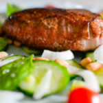 Asia-Salat mit Steak