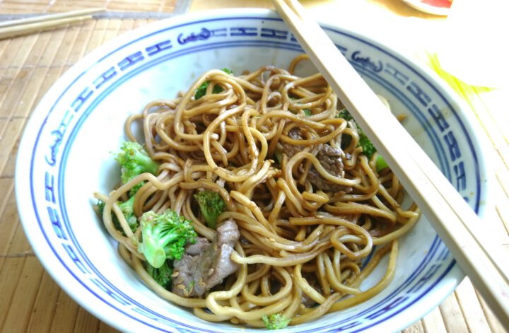Taiwanesische Nudeln
