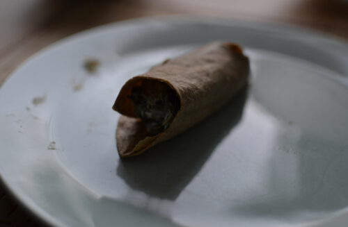 Burrito mit Spinat-Käse-Füllung