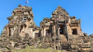 Wat Ek Phnom