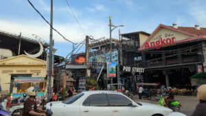 Eingang Pub Street in Siem Reap
